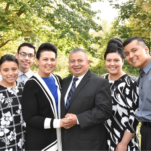 Meet your Posher, Theresa - Picture 7 of 16